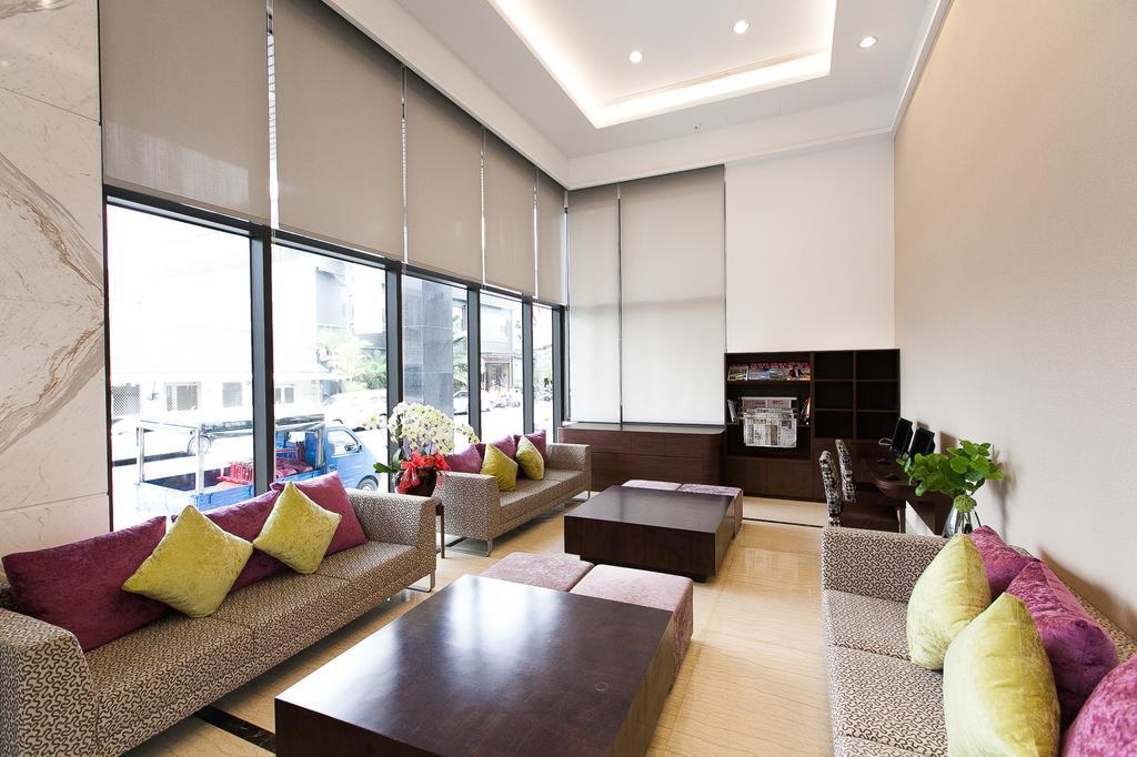 Hoya Hotel Taitung Экстерьер фото
